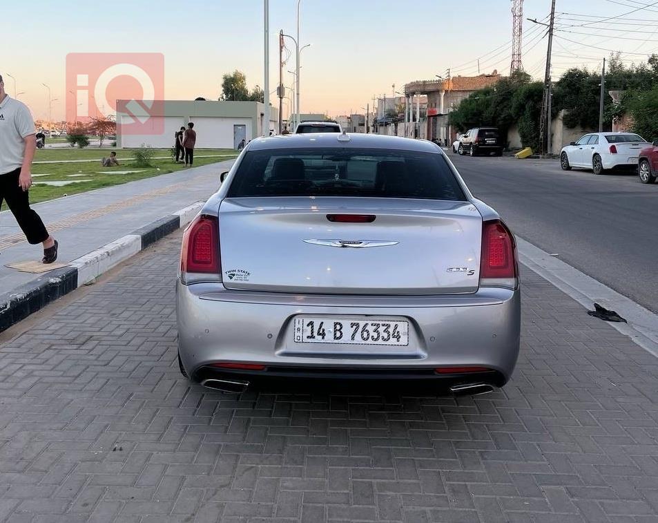 Chrysler 300